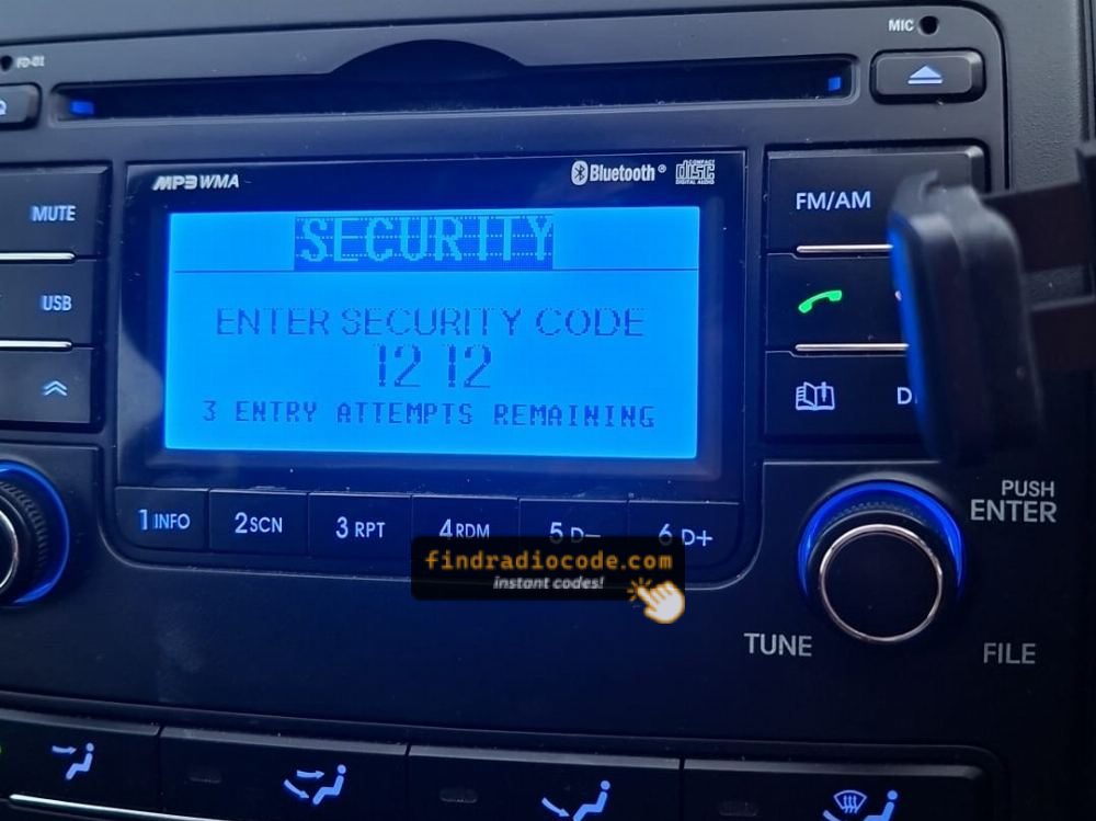 Hyundai MP3 radio screen showing the serial number